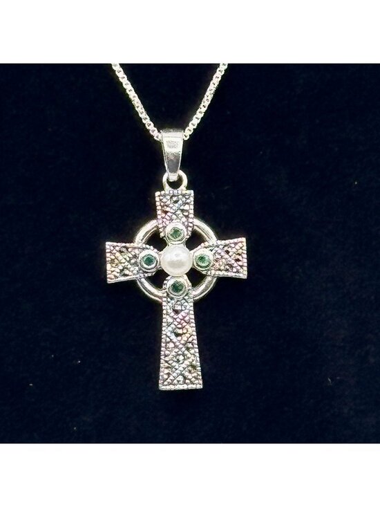 Unbranded Jewelry - Emerald Sterling Cross Pendant Necklace Marcasites Pearl Center 925 Box Chain